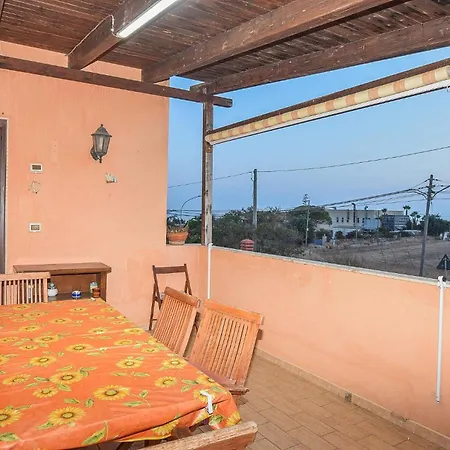 3 Bedroom Cozy In *